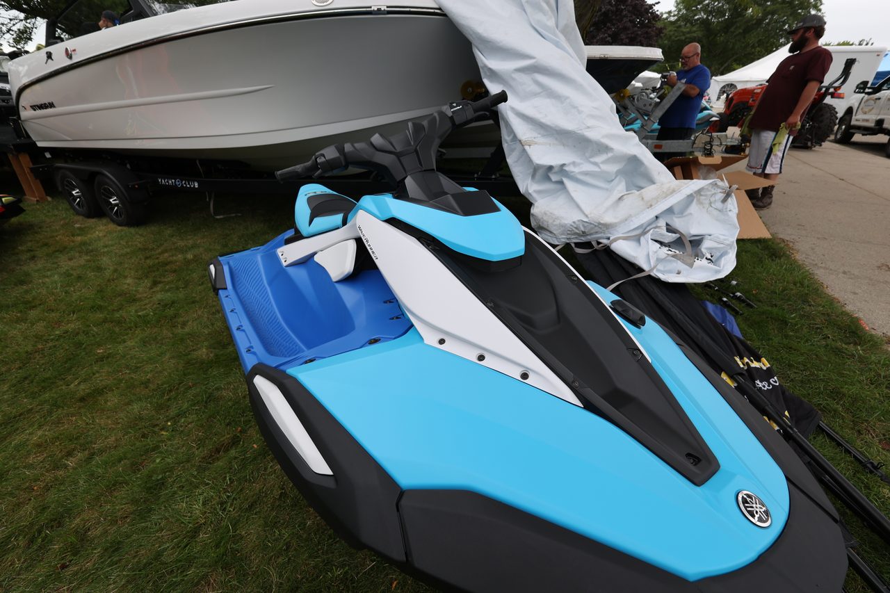 Slide: The Image of Yamaha Waverunner Jetblaster DLX (2UP) 2026 - 4
