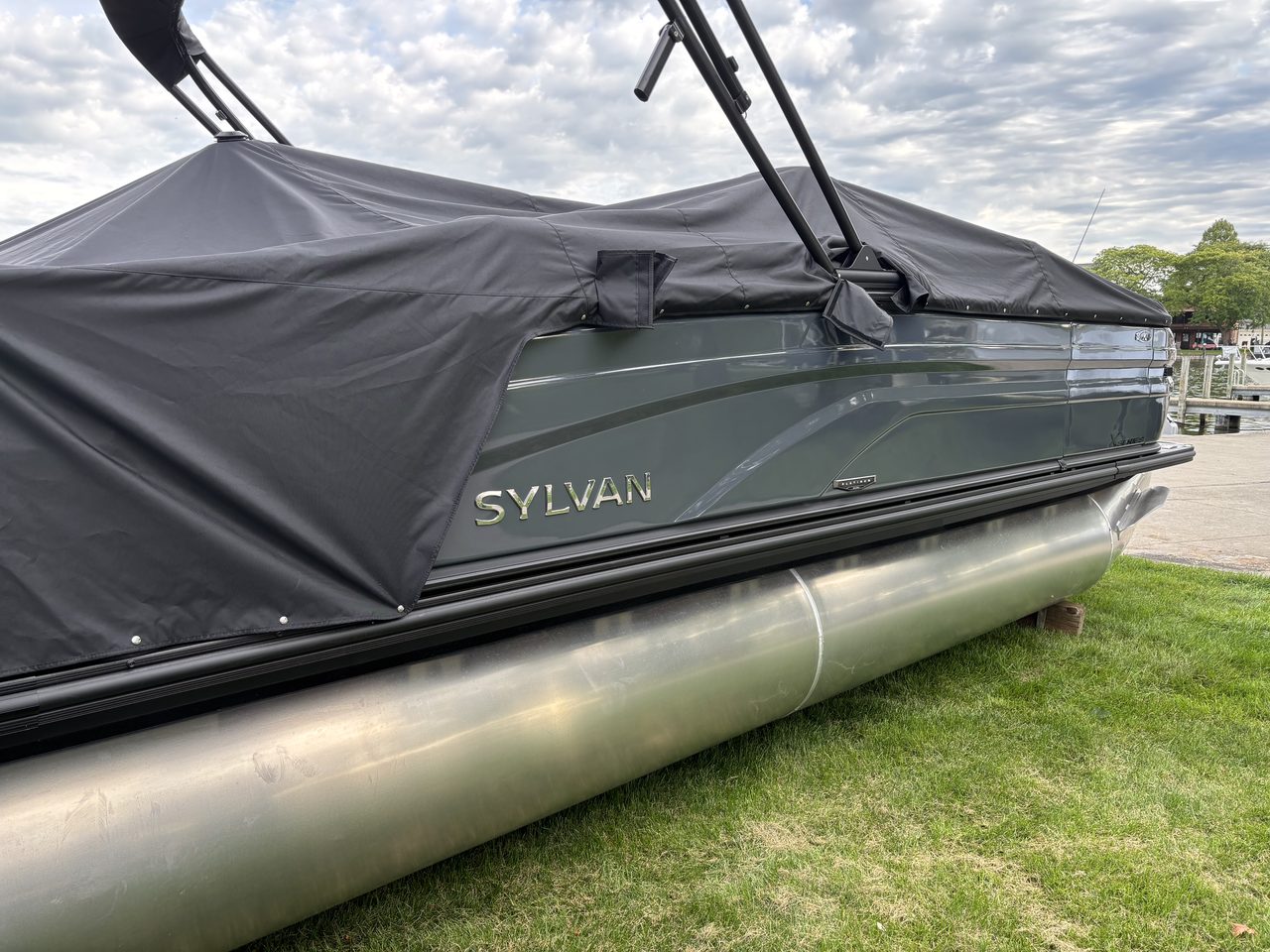 Slide: The Image of Sylvan R22 - 2
