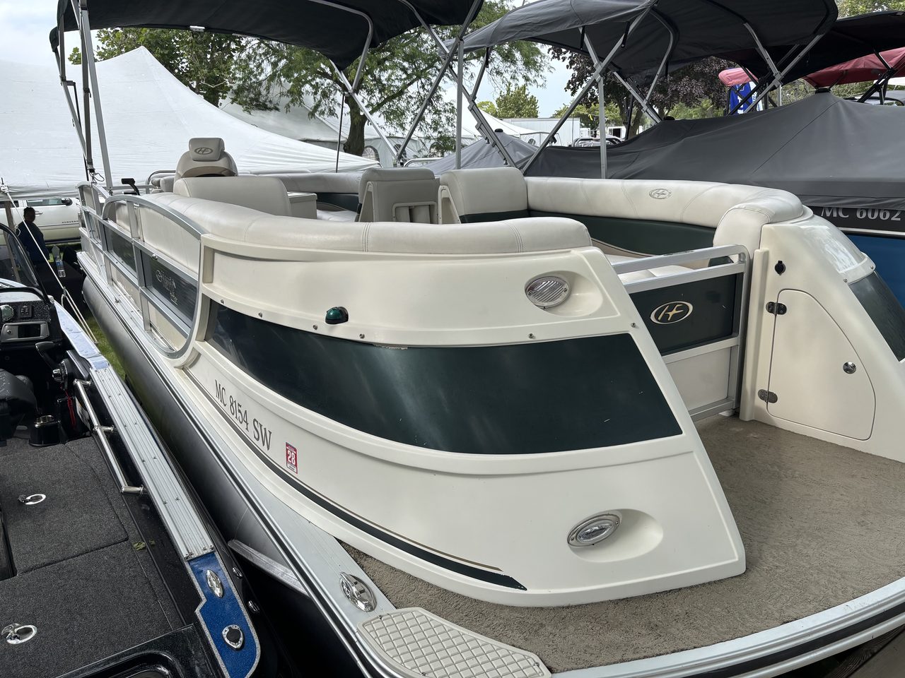 Slide: The Image of Harris Crowne 250 2006 - 17