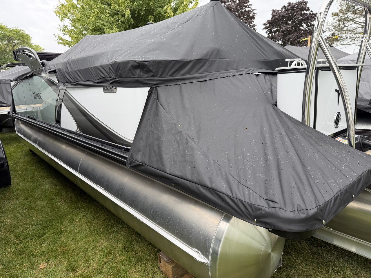 Slide: The Image of Tahoe LTZ 2385 QL 2026 - 17