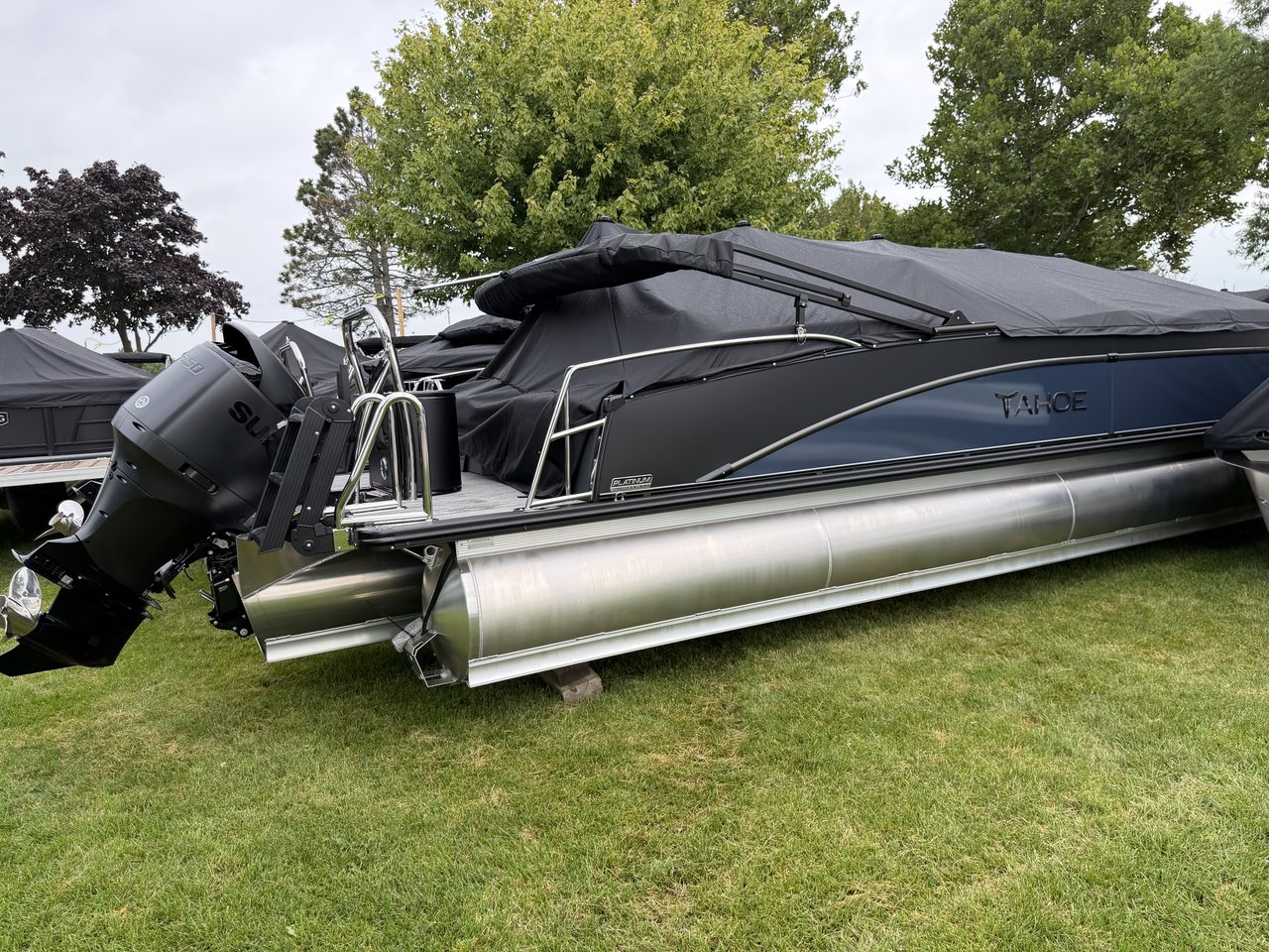 Slide: The Image of Tahoe T77042 - 2
