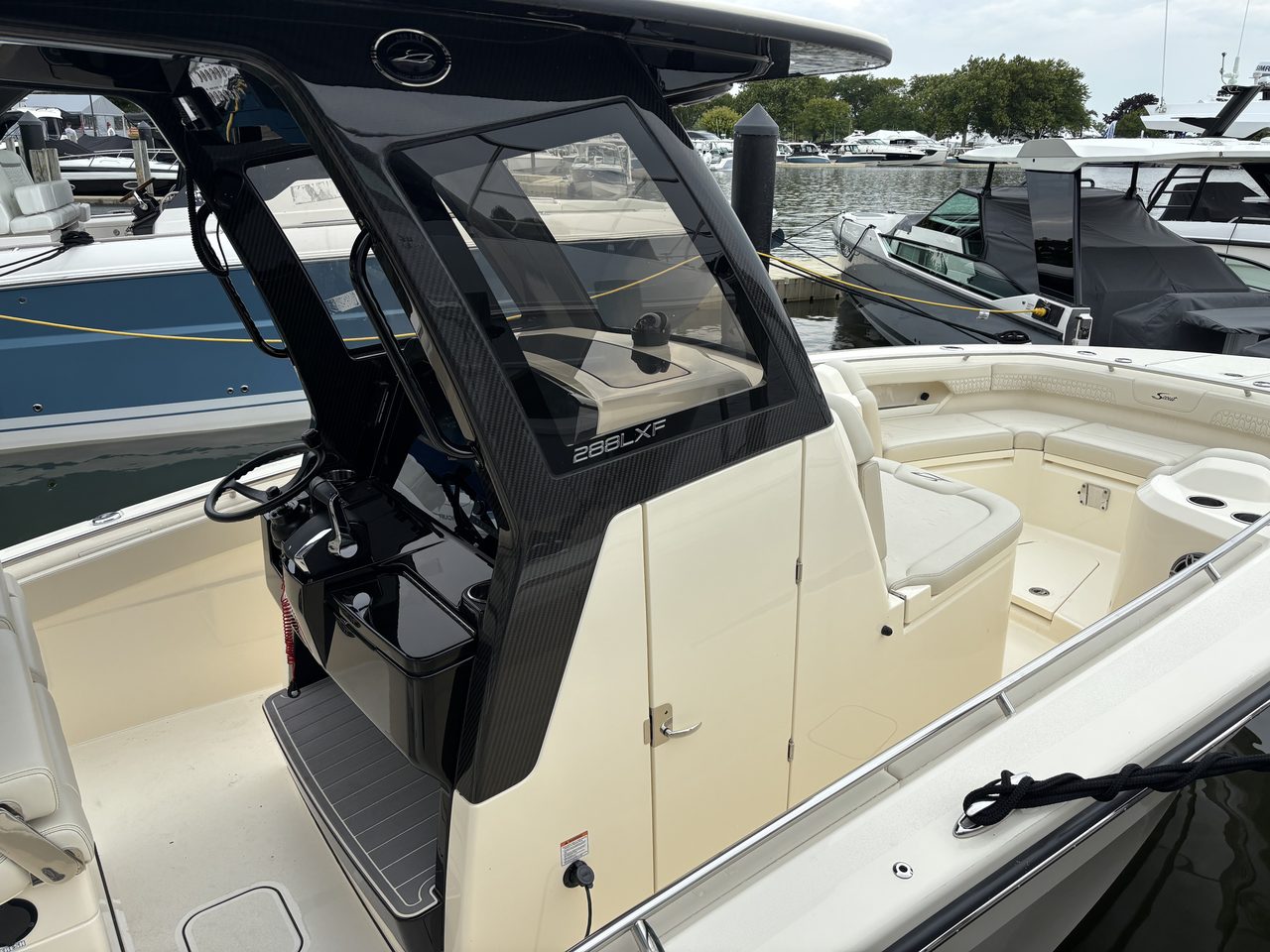 Slide: The Image of Scout 288 LXF 2026 - 38