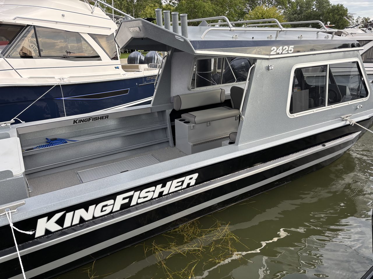 Slide: The Image of Kingfisher 2425 Escape HT 2026 - 38