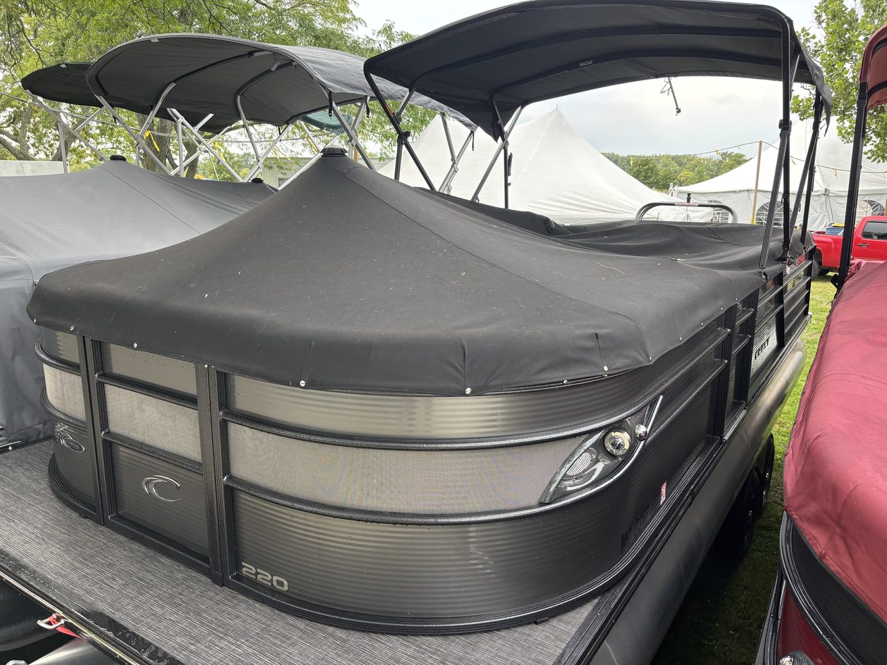 Slide: The Image of Crest Classic Platinum 220 2022 - 30