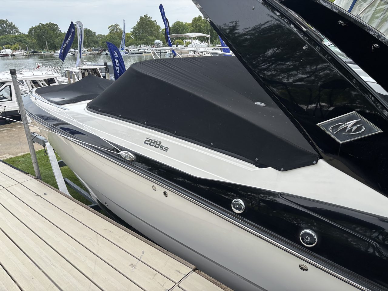 Slide: The Image of Monterey 288SS Super Sport 2014 - 25