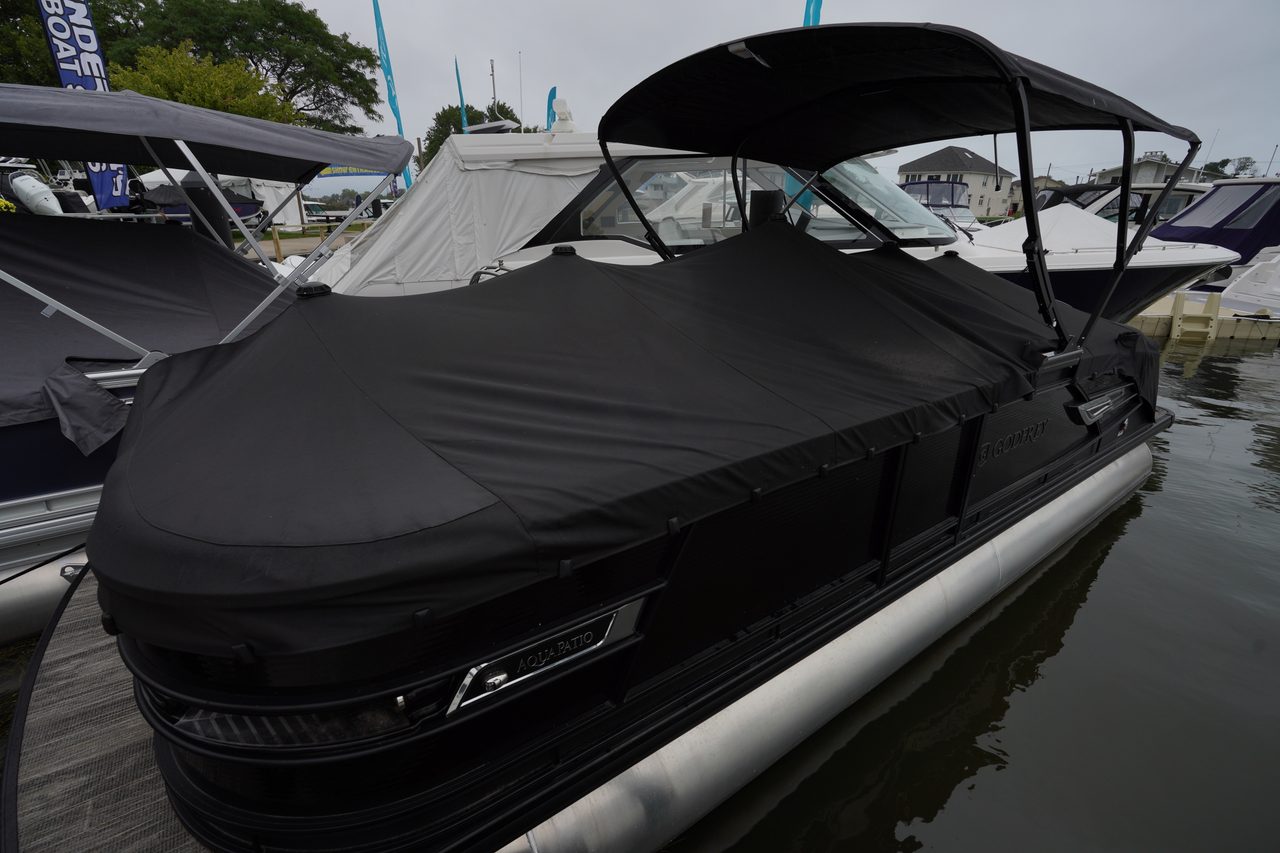 Slide: The Image of Godfrey Aqua Patio 250 Express 2023 - 19