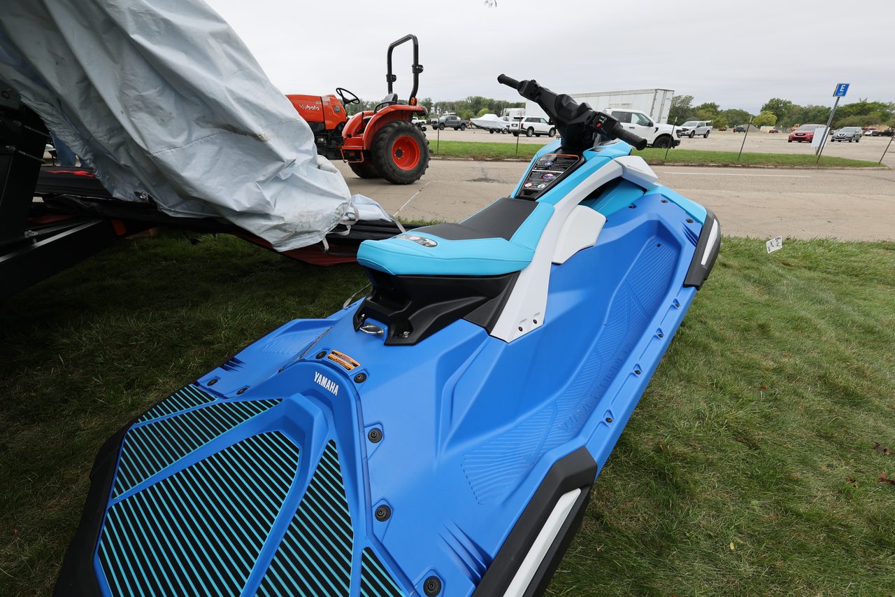 Slide: The Image of Yamaha Waverunner Jetblaster DLX (2UP) 2026 - 2