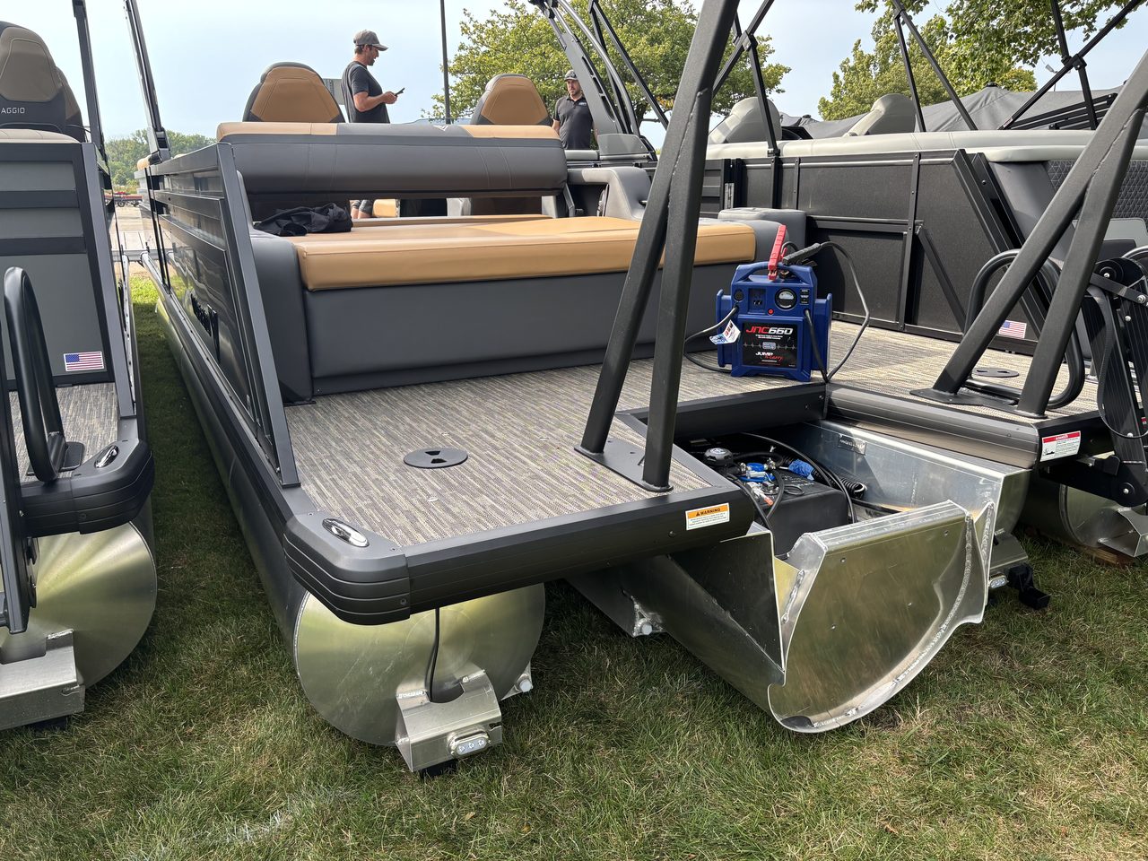 Slide: The Image of Viaggio Lago X24S TriToon 2027 - 1