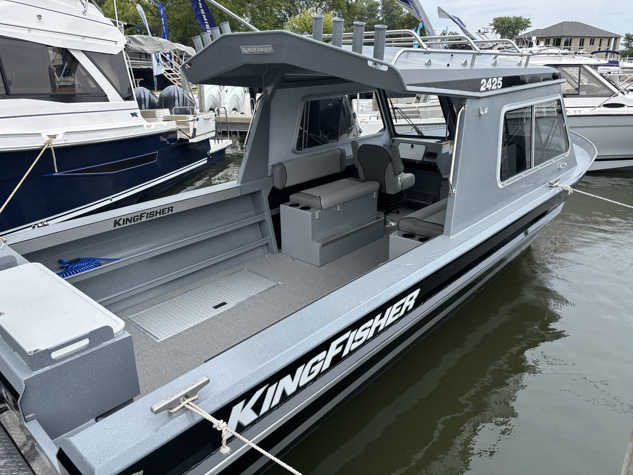 Slide: The Image of Kingfisher 2425 Escape HT 2026 - 36