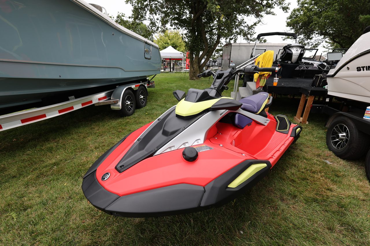 Slide: The Image of Yamaha Waverunner Jetblaster PRO (3 UP) 2026 - 6