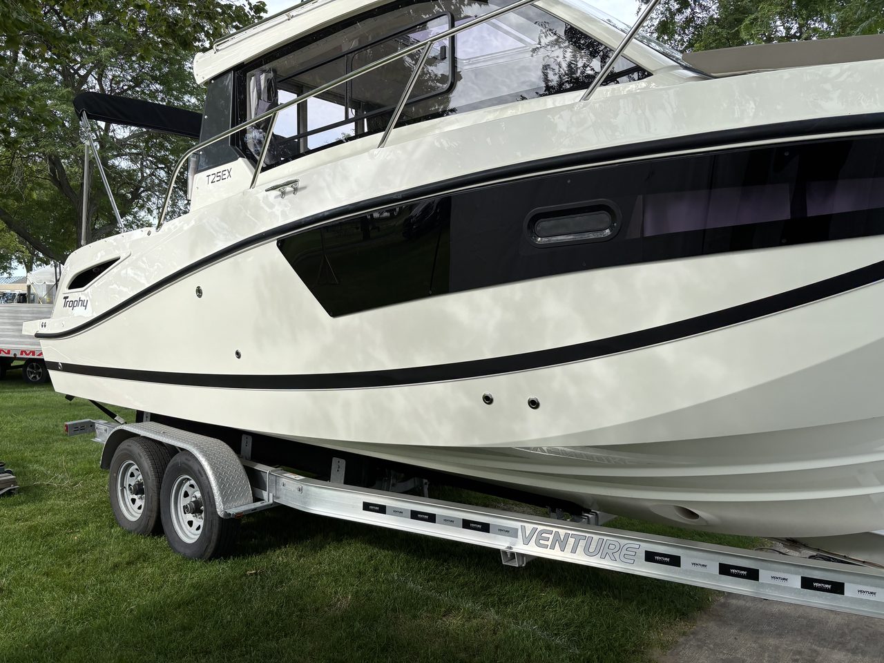 Slide: The Image of Trophy T25EX - 1