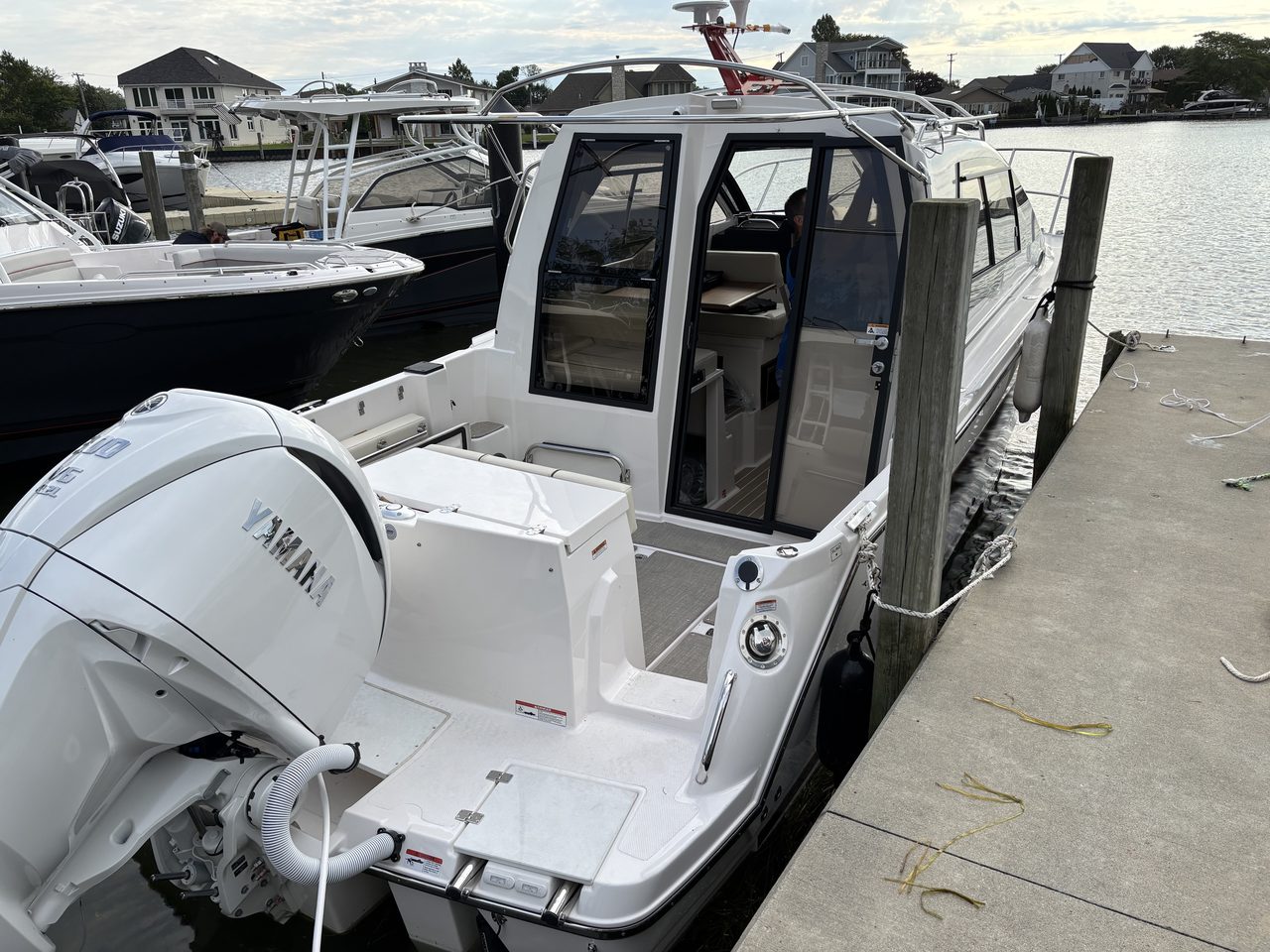 Slide: The Image of Solara S-250 CW 2025 - 61