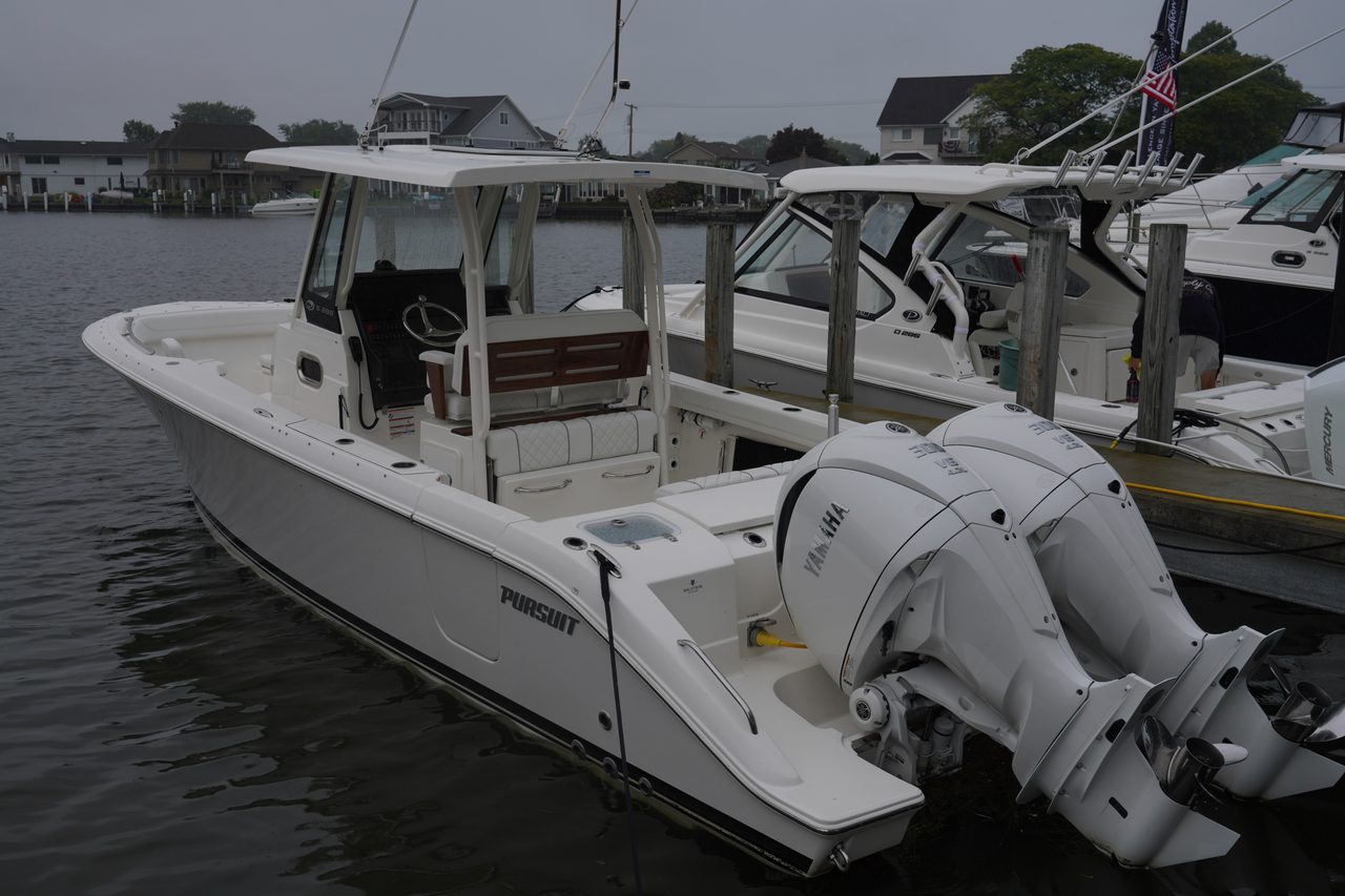 Slide: The Image of Pursuit S 288 Sport 2025 - 15