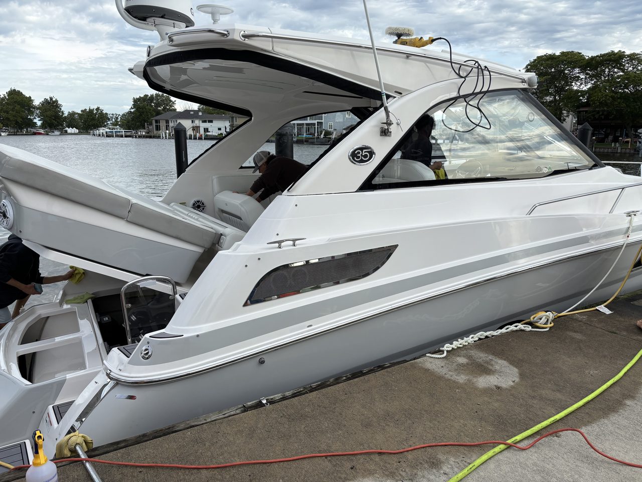 Slide: The Image of Cruisers Yachts 35 - 1
