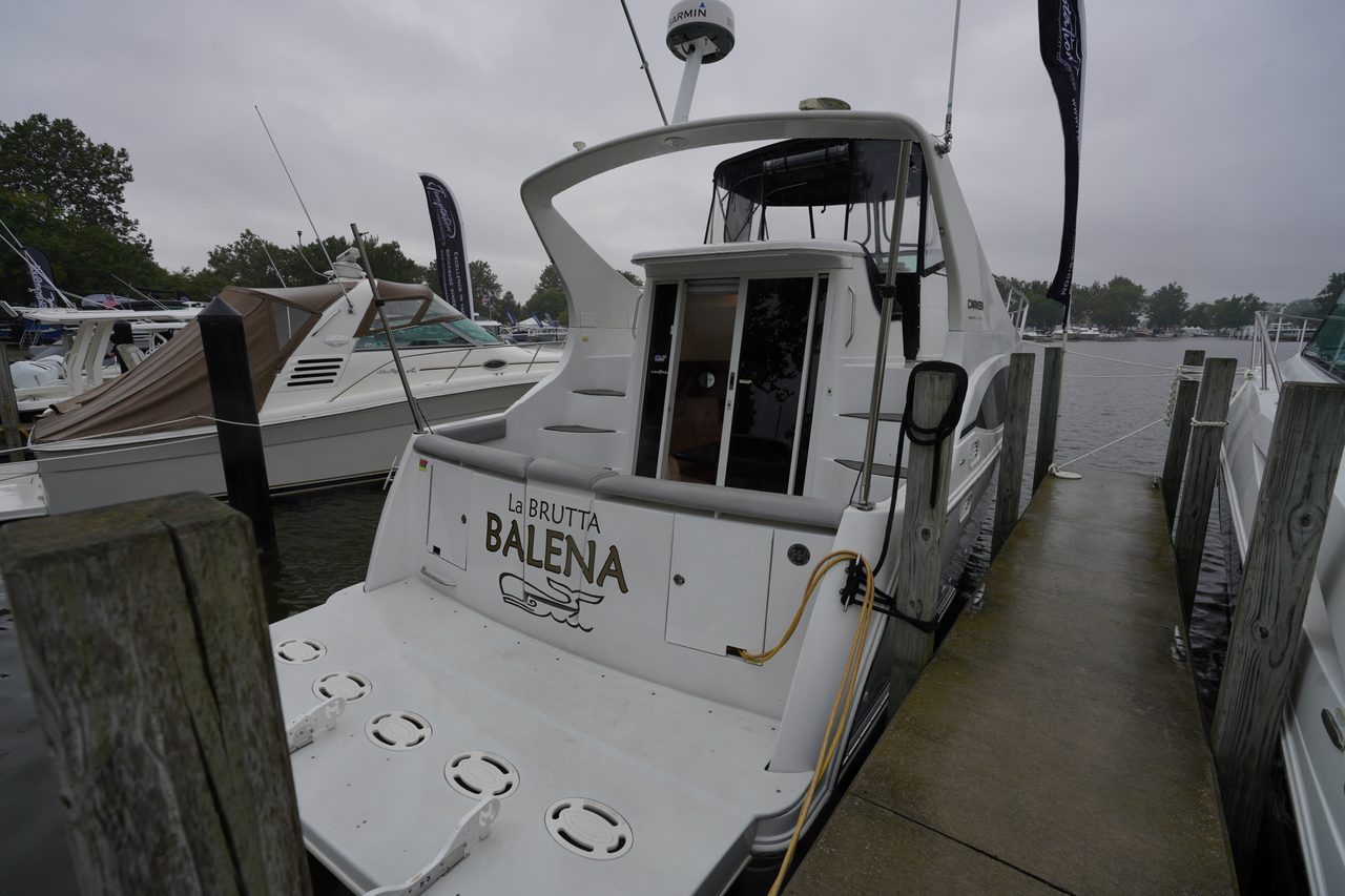 Slide: The Image of Carver Yachts 350 Mariner 2002 - 54