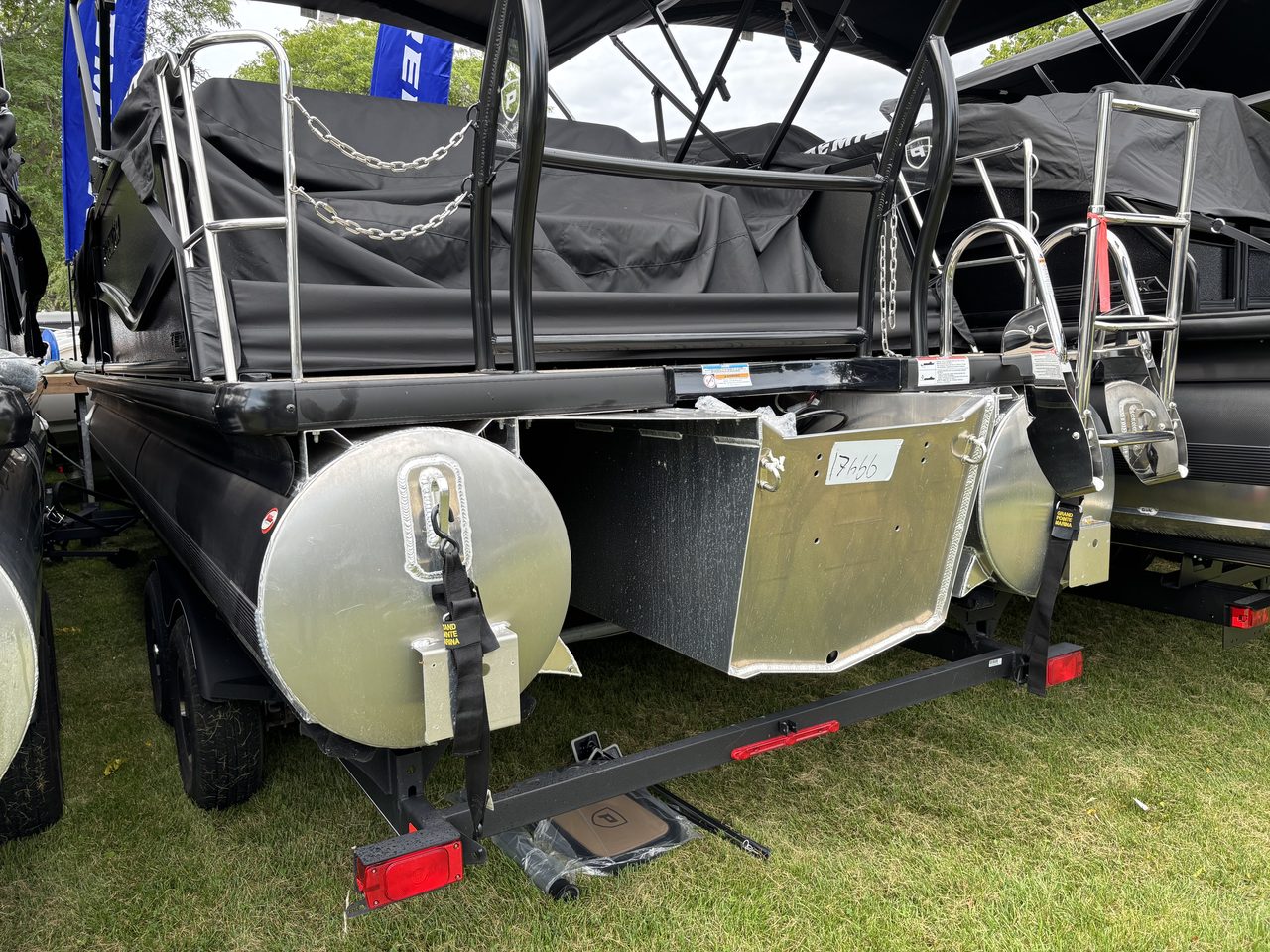 Slide: The Image of Premier 230 SUNSATION RL - PTX CL 2026 - 26