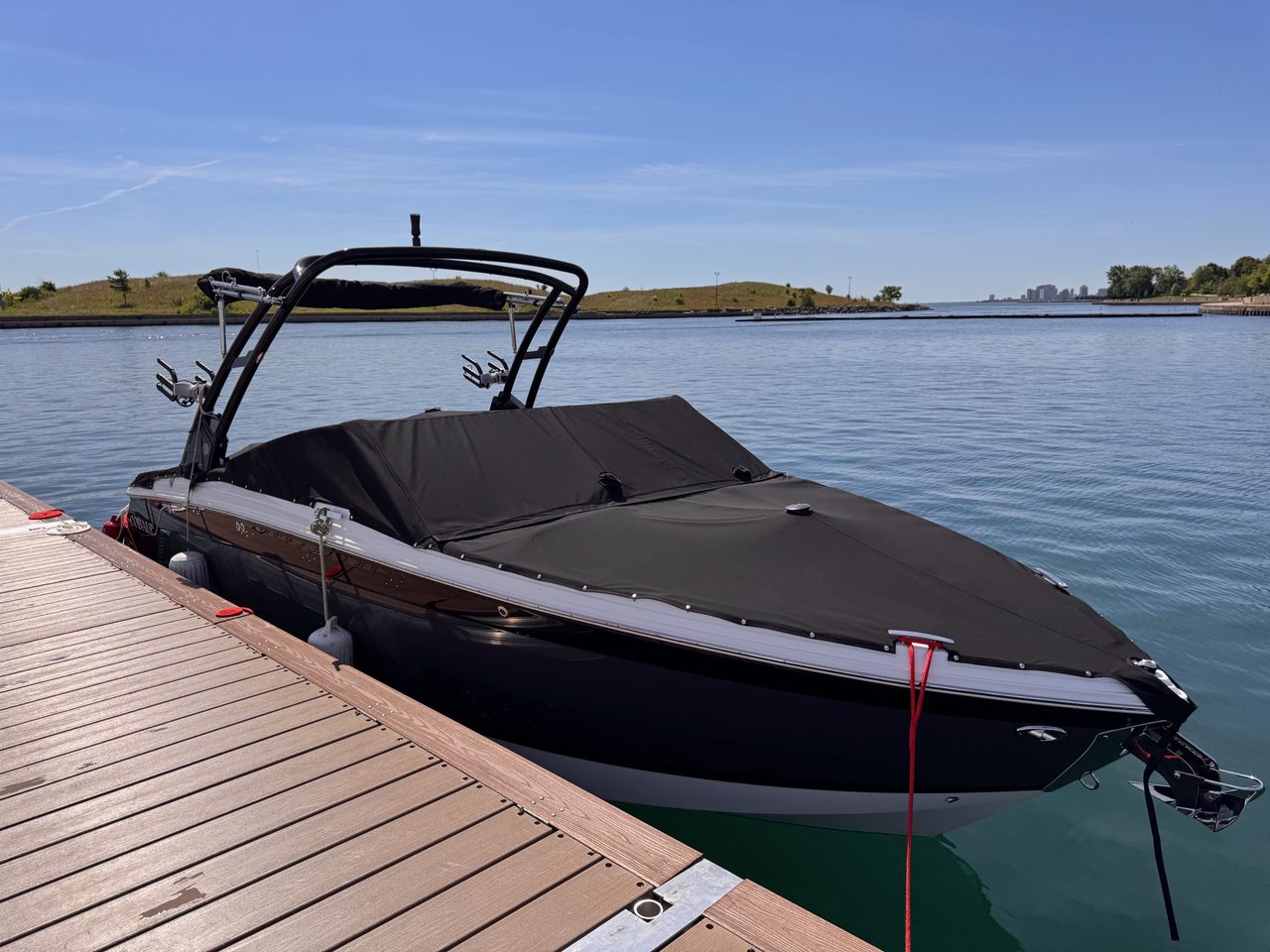 Slide: The Image of Cobalt R6 Surf - 0