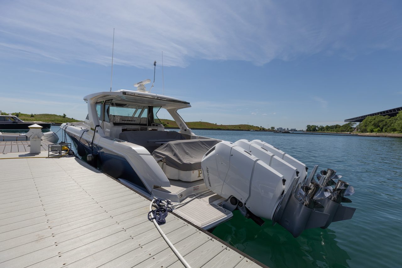 Slide: The Image of Tiara Yachts 52 - 4