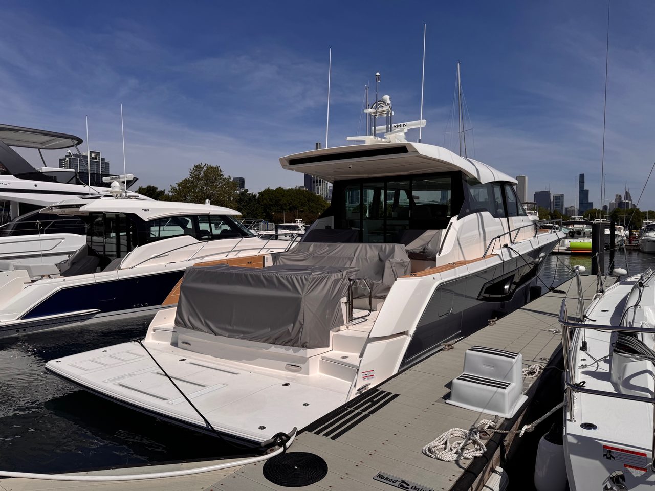 The Image of Tiara Yachts - 0