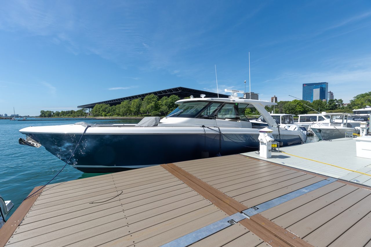 Slide: The Image of Tiara Yachts 52 - 3