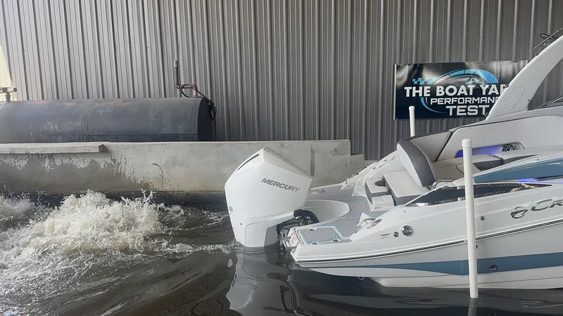 Slide: The Image of Crownline Boats Eclipse E275 XS 2021 - 22