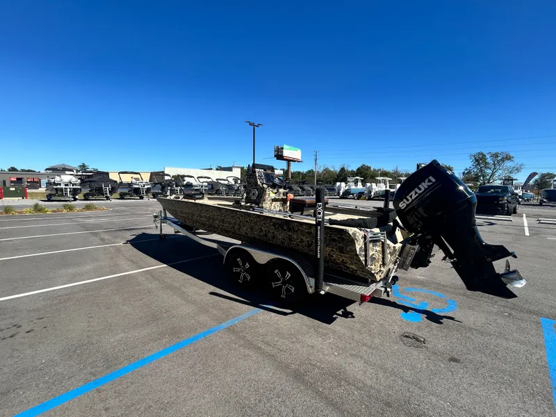 Slide: The Image of Excel Bay Pro Elite 220 2023 - 7