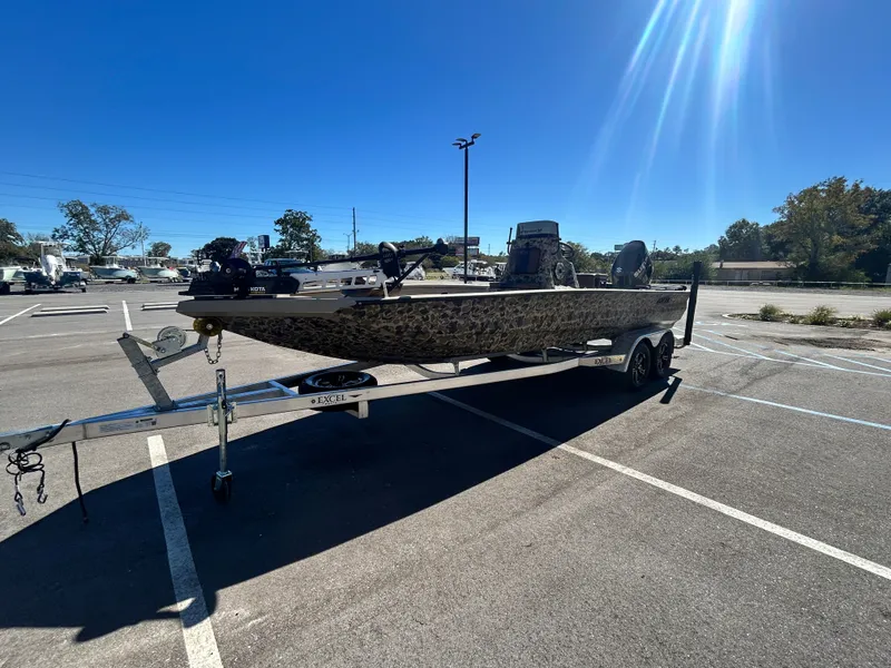 Slide: The Image of Excel Bay Pro Elite 220 2023 - 8