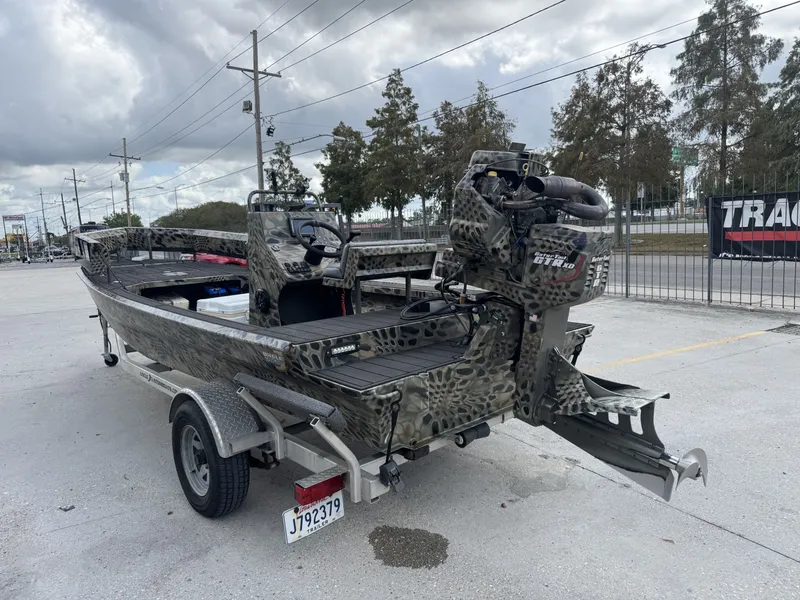 Slide: The Image of Custom Uncle J 18X52 CC 2021 - 3