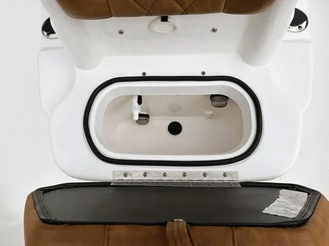 Slide: The Image of Avid 21 Fusion 2024 - 3