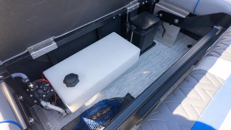 Slide: The Image of Bennington 22 M Swingback 2026 - 11