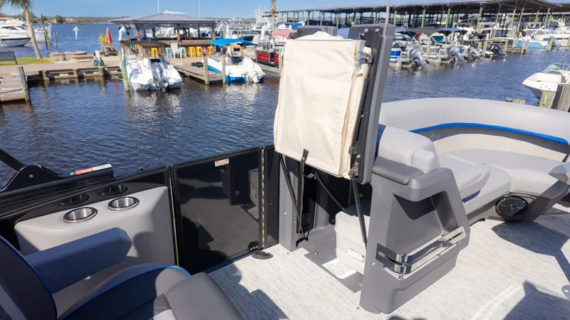 Slide: The Image of Bennington 22 M Swingback 2026 - 13