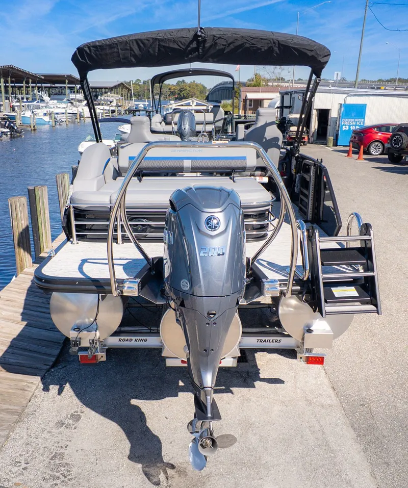 Slide: The Image of Bennington 22 M Swingback 2026 - 6