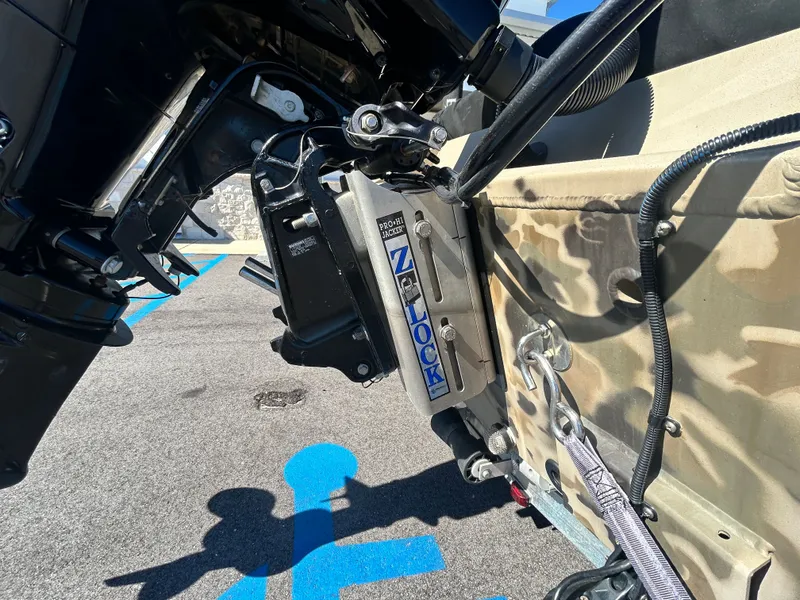 Slide: The Image of Excel Bay Pro Elite 220 2023 - 5