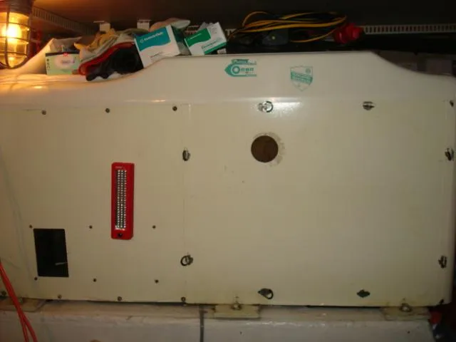 Slide: The Image of Gulfstar 49 Motor Yacht 1984 - 81