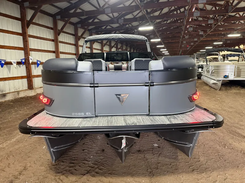 Slide: The Image of Tahoe Cascade 2385 Elite Windshield Tritoon & Honda 4-Stroke EFI 2026 - 62