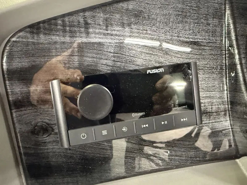 Slide: The Image of Tahoe LTZ 2385 Quad Lounge & Honda 4-Stroke EFI 2025 - 16