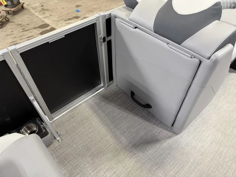 Slide: The Image of Tahoe LTZ 2385 Quad Lounge & Honda 4-Stroke EFI 2025 - 26