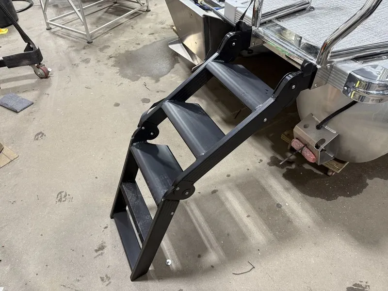 Slide: The Image of Tahoe LTZ 2385 Quad Lounge & Honda 4-Stroke EFI 2025 - 42