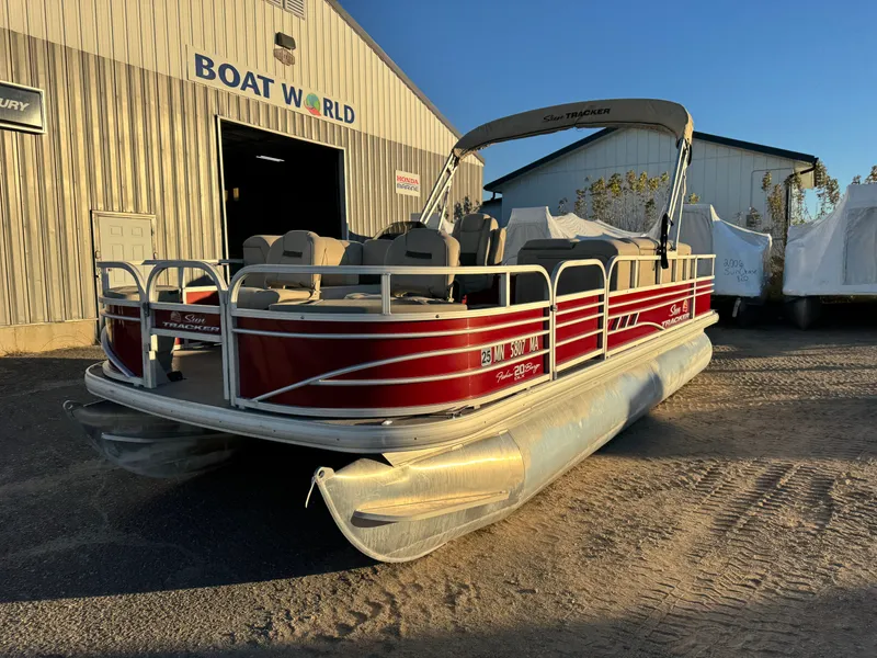 Slide: The Image of Sun Tracker Fishin Barge 20 DLX Pontoon 2020 - 58