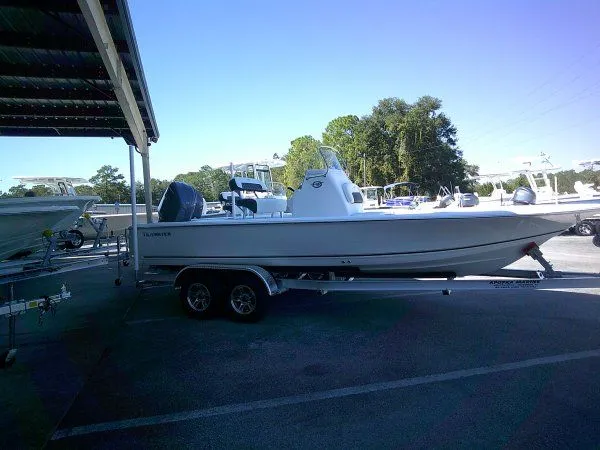 The Image of Tidewater 2110 Bay Max 2026 - 1