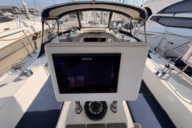 Slide: The Image of Cockpit of 2005 Catalina 42 MkII sailboat with B&G navigation display. - 31