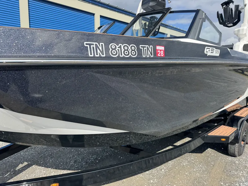Slide: The Image of Nautique Super Air GS GS22 2025 - 20