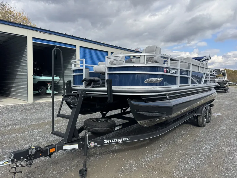 Slide: The Image of Ranger 220F 2024 - 3