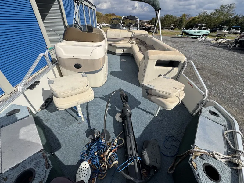 Slide: The Image of Fisher Freedom 200 Freedom 2004 - 17