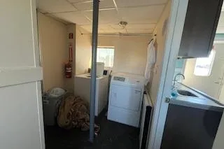 Slide: The Image of Laundry - 39