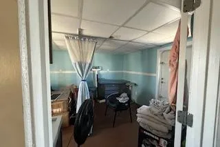 Slide: The Image of Aft Clinical Exam Room - 41