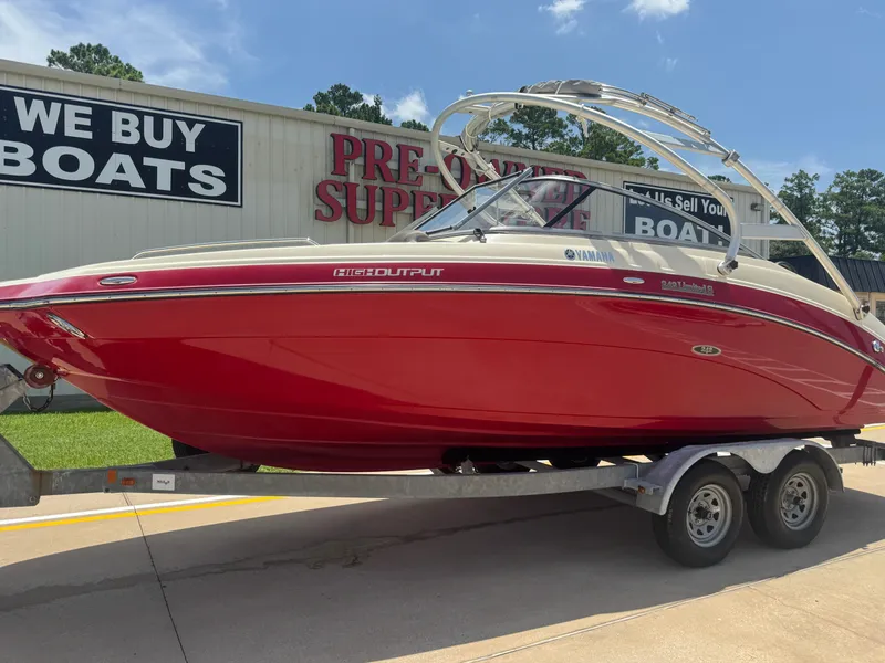 Slide: The Image of Yamaha 242 Limited S 2014 - 26