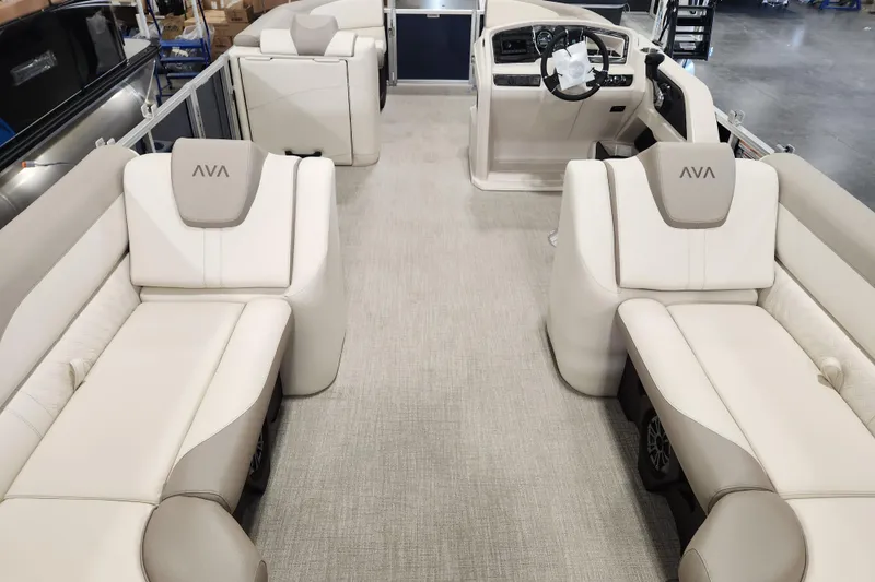 Slide: The Image of 2026 Avalon LSZ Quad Lounger interior with luxurious seating and modern design. - 3