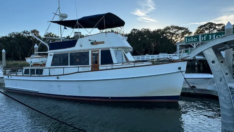 Slide: The Image of Exterior Starboard - 2