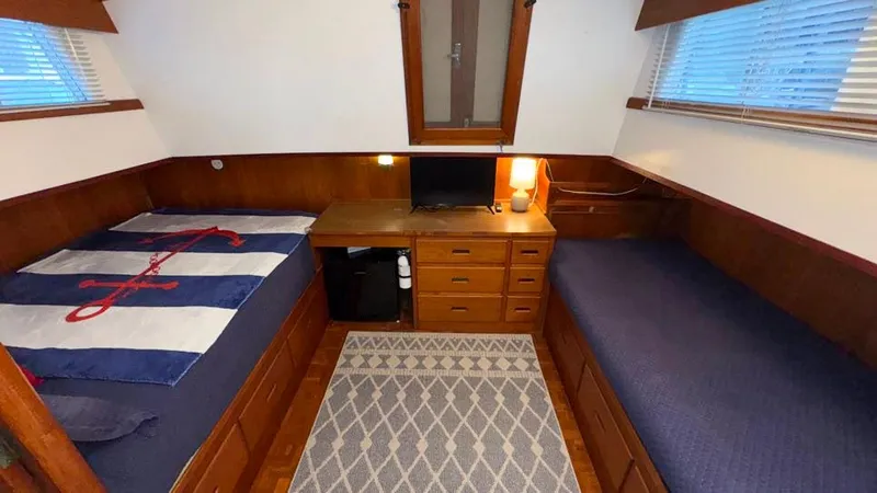 Slide: The Image of Aft Primary Stateroom - 37